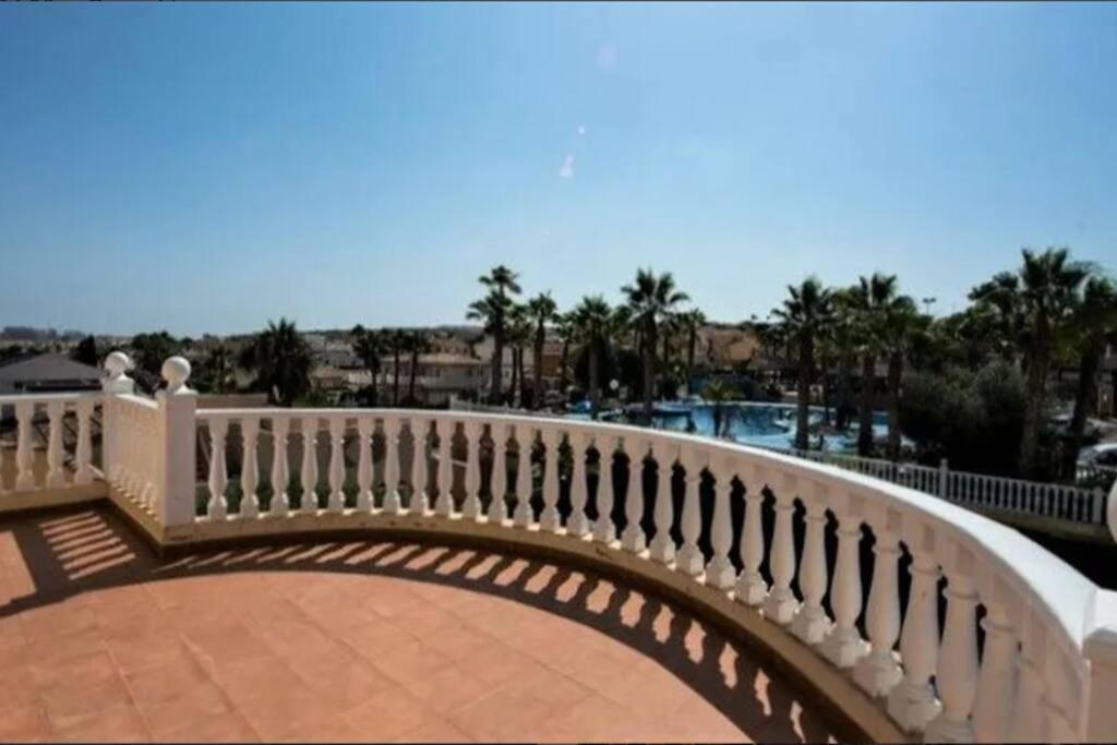 Maison Type Villa 4 Facades 4 Bedrooms Gran Alacant Bagian luar foto